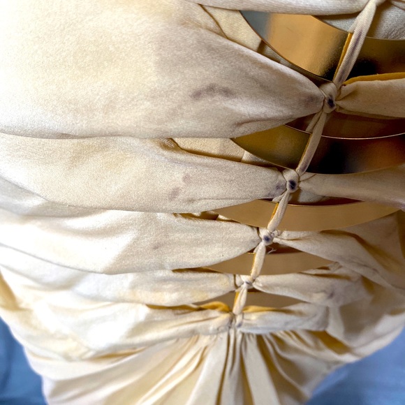 ✨HP✨AUTH GUCCI NUDE Tom Ford Twist Skin Silks Gold Blades Sexy Runway Dress 40 - Picture 12 of 17